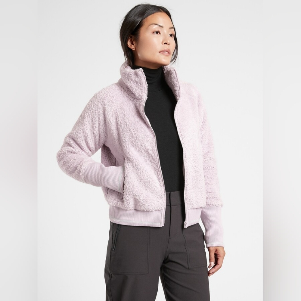NWOT Athleta Tugga Sherpa Jacket Cropped Lavender Purple Silver XS